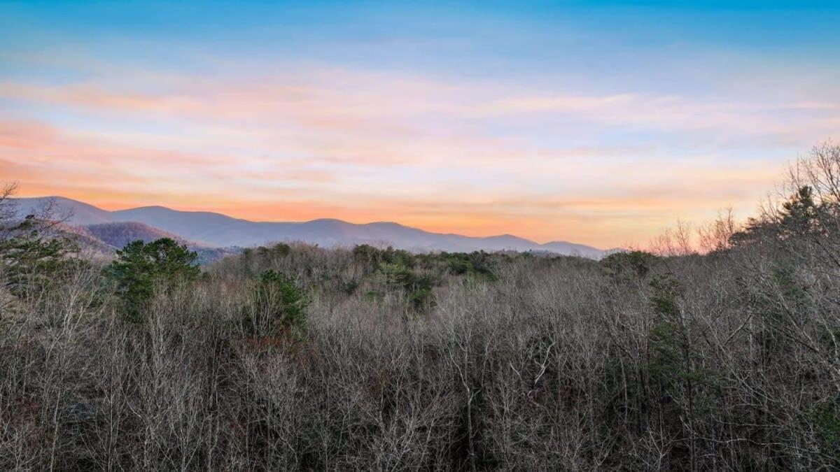 Mountain Views Hot Tub Firepit Close To Town Blue Ridge Exterior foto